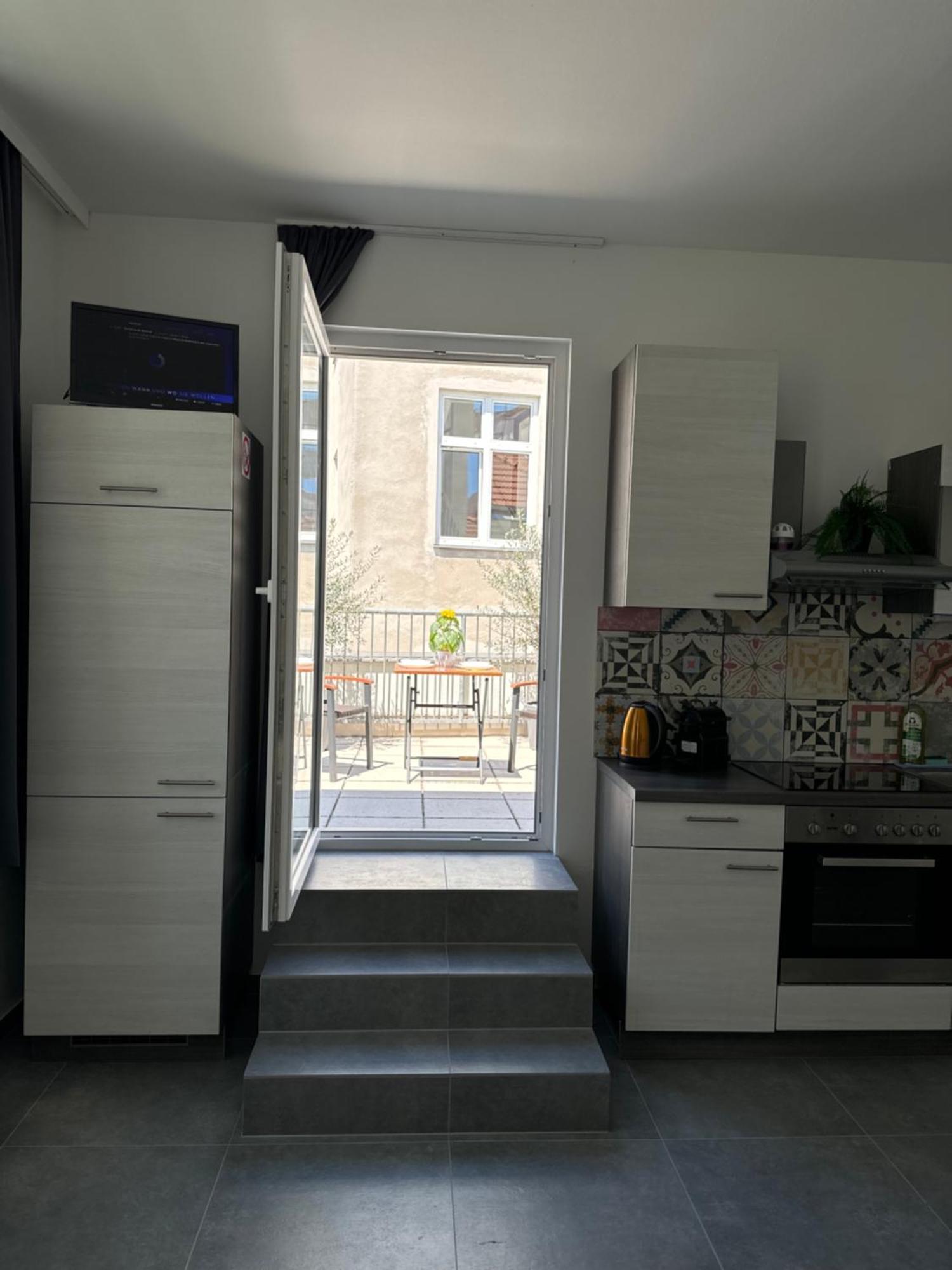 Klein Aber Fein Mit Terrasse Apartment เวียนนา ภายนอก รูปภาพ